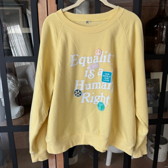 Equality is a human right graphic sweatshirt pullover crewneck madhappy butter - Picture 6 of 6